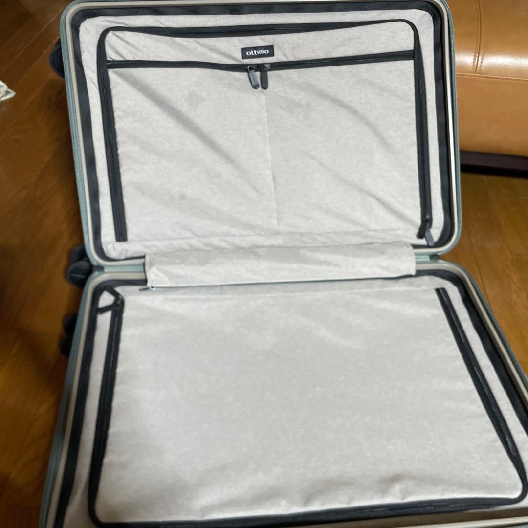 オルティモ　ロジェール　コルストーン