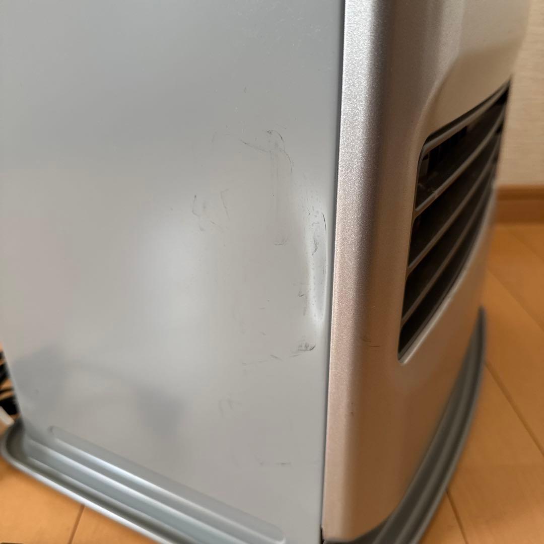 トヨトミ 石油ファンヒーター LC-320 2019年製