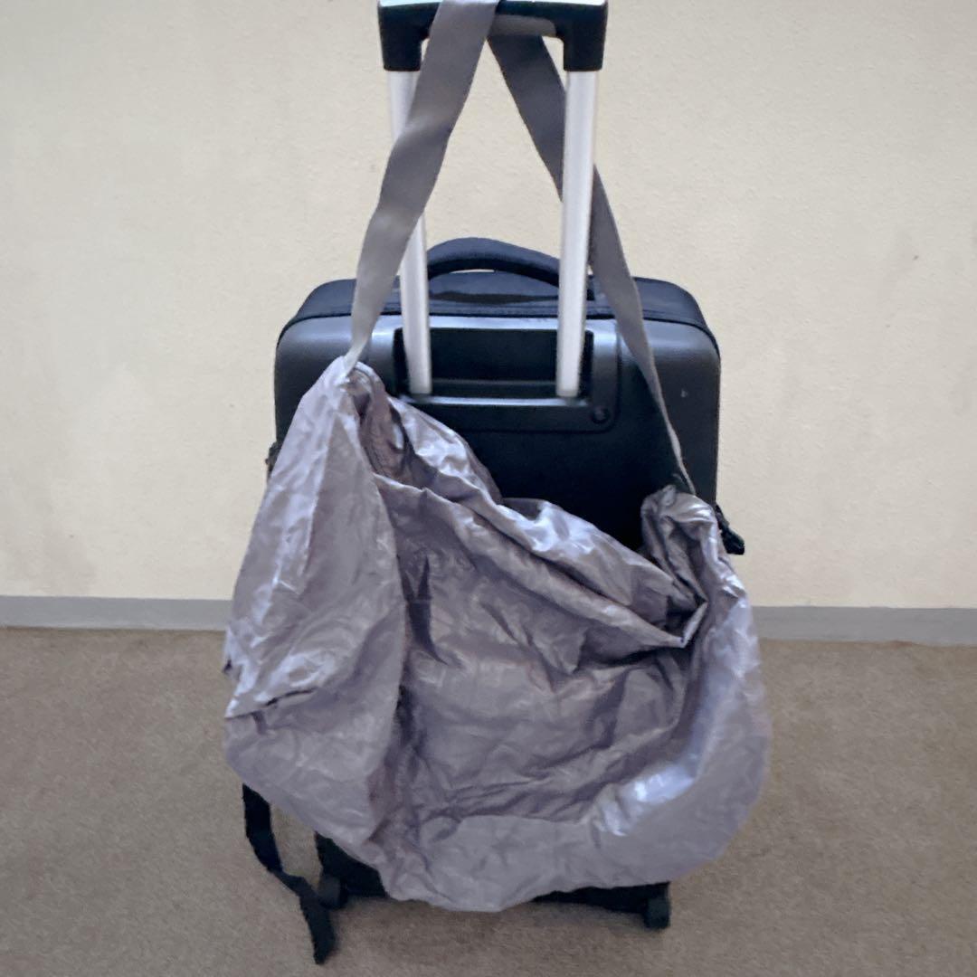 ☆レア☆　BURTON WHEELIE SUB 121L　キャリーバッグ