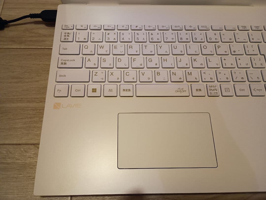 NEC LAVIE ホワイト ノートPCpc-N1550GAW-HE