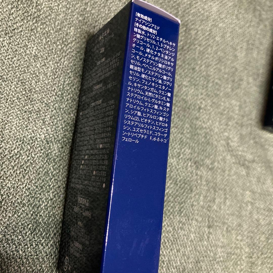 Lumière Valecia Foundation & Cream 22g