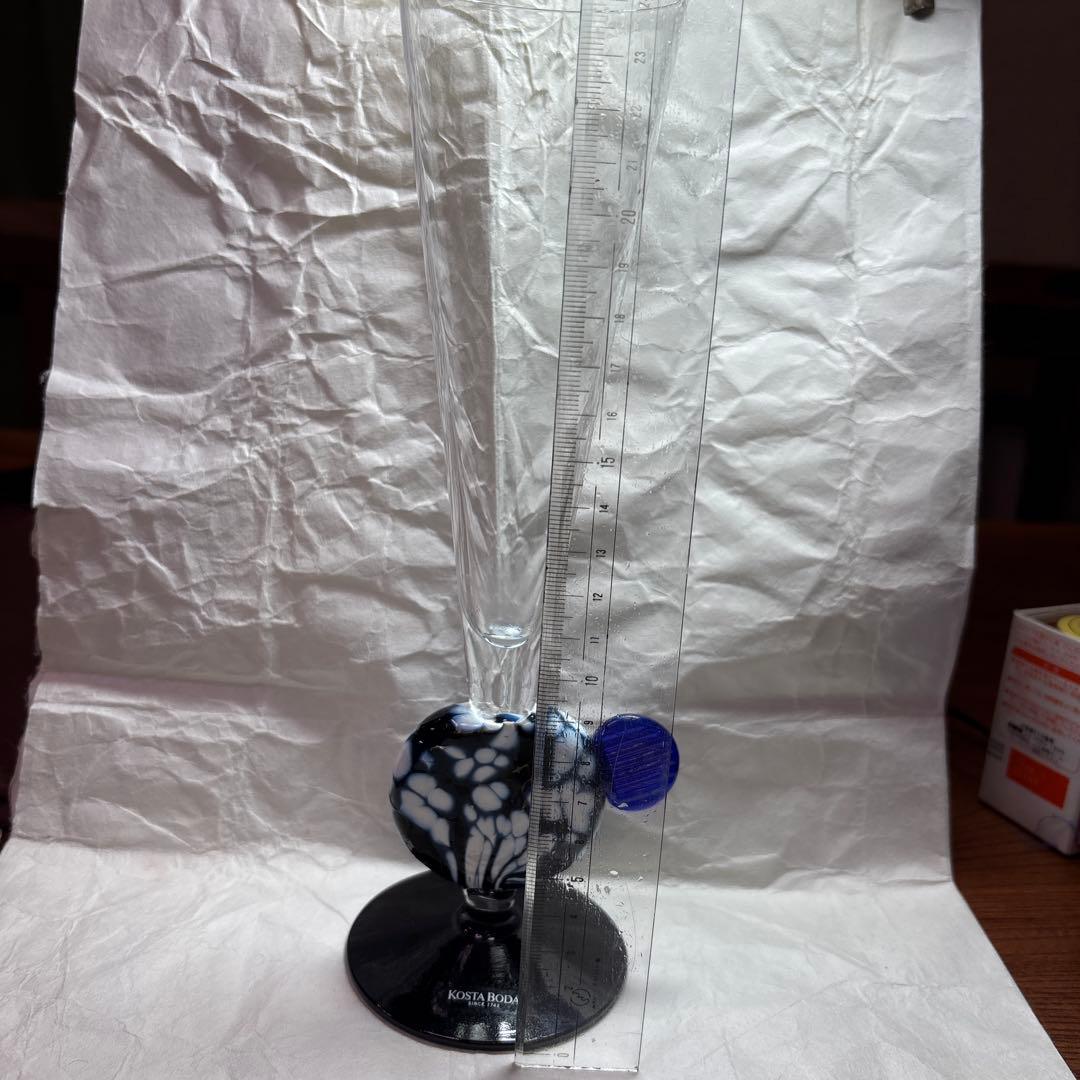 KOSTA BODA ガラスベース 黒・白・青