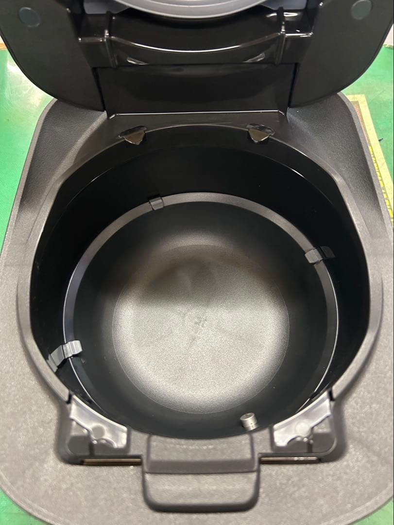 象印 圧力IH炊飯ジャー(5．5合炊き) 炎舞炊き NW-NH10E4-BA