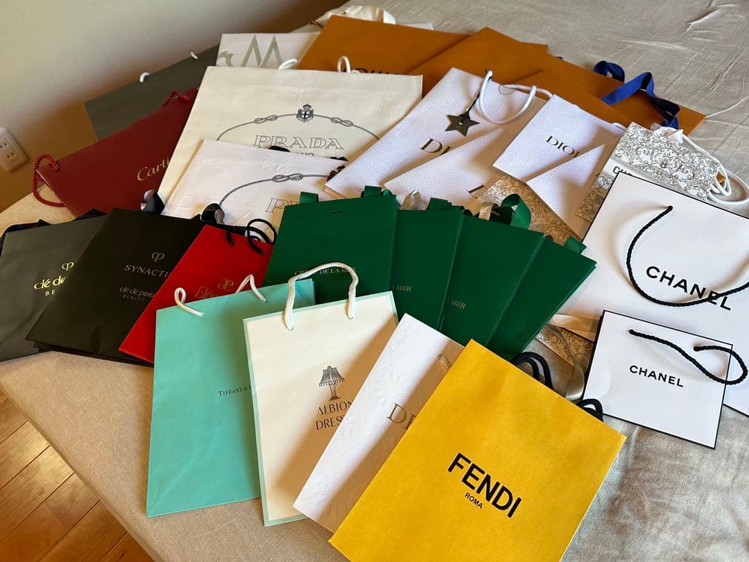 ブランドショッパー 箱 リボン 80点以上DIOR LOUIS VUITTON