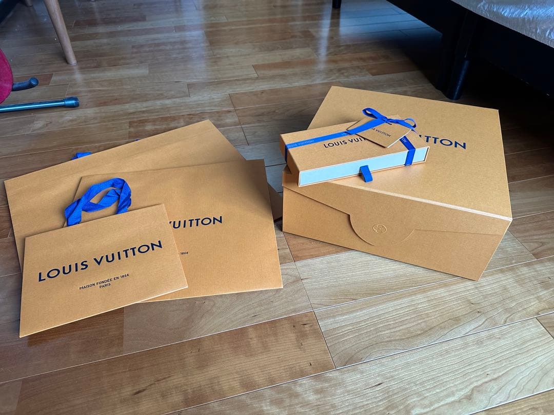 ブランドショッパー 箱 リボン 80点以上DIOR LOUIS VUITTON