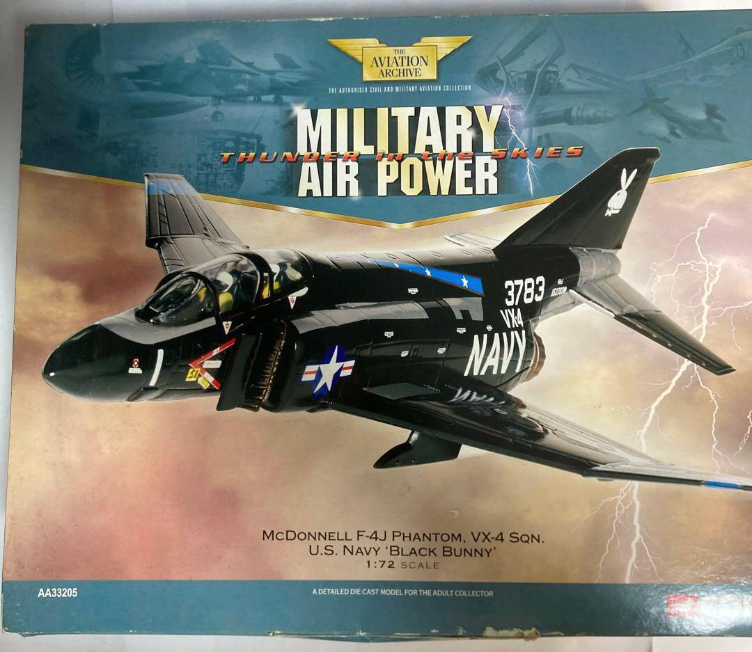 コーギー F-4J マクドネル ファントム VX-4 ブラックバニー 1/72