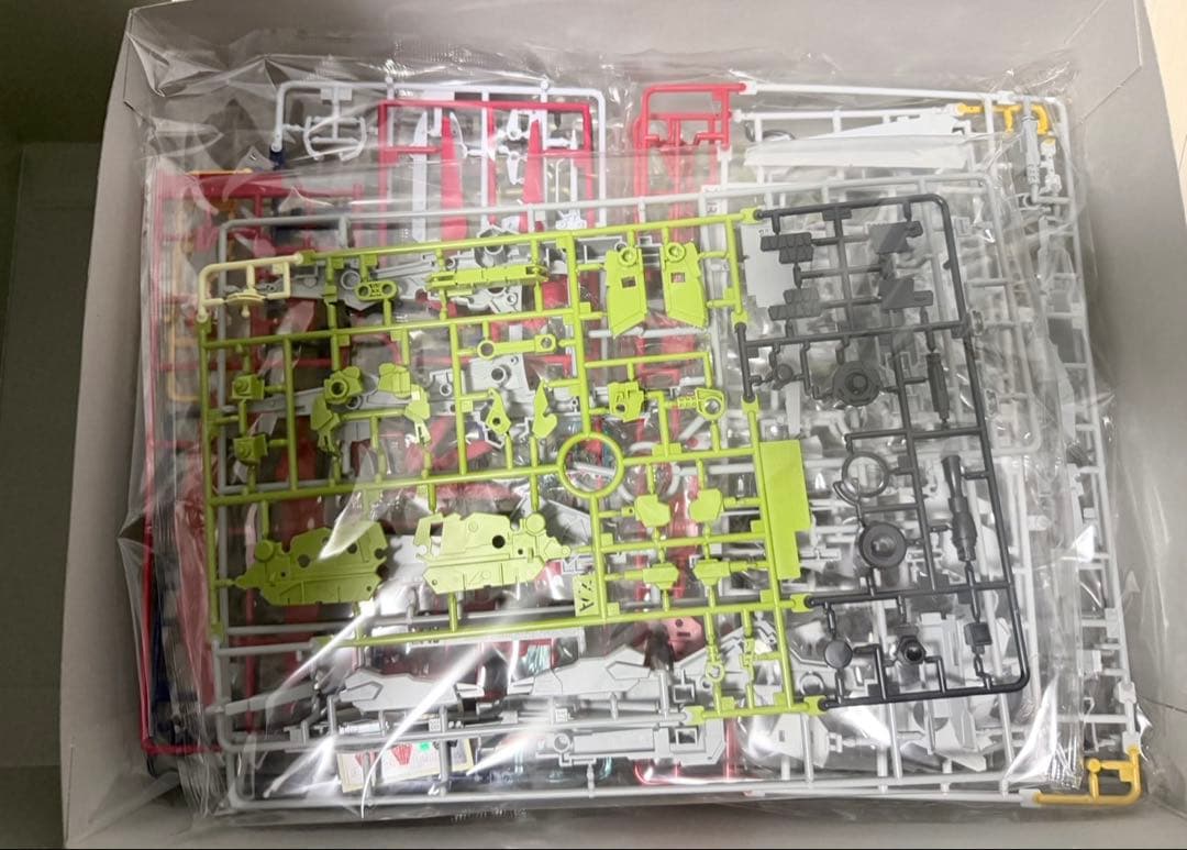 新品 HG デスティニーガンダム SpecII ゼウスシルエットガンプラ