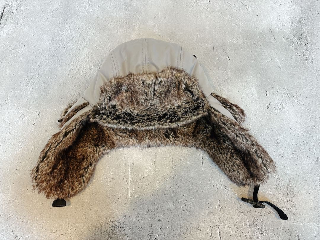 PALACE パレス 2B REVERSO FUR TROOPER キャップ