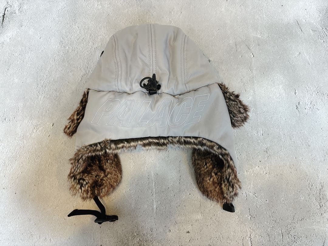 PALACE パレス 2B REVERSO FUR TROOPER キャップ