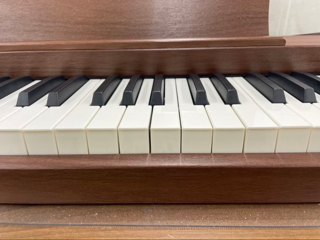 電子ピアノ88鍵盤 給電タイプ　木目調ボディ　マホガニー