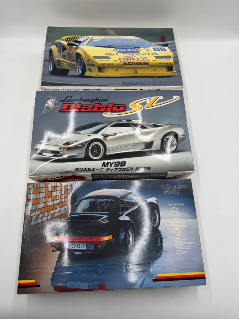 FUJIMI ディアブロ　ポルシェ　カウンタック　プラモデル