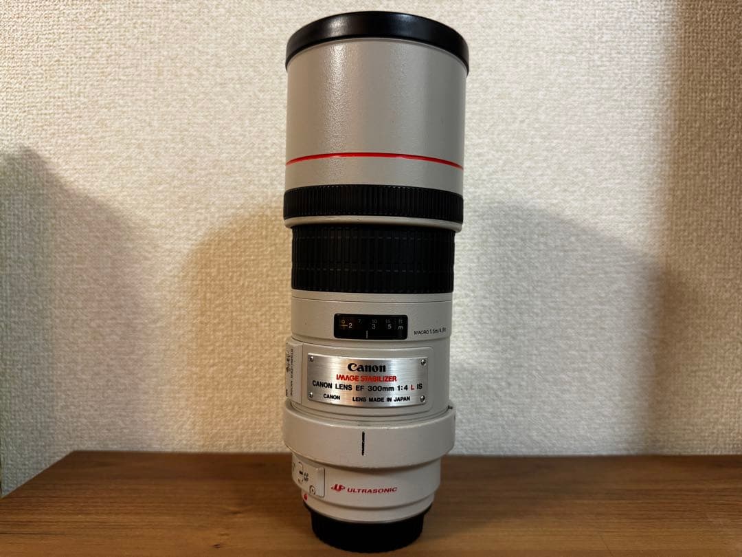 Canon EF 300mm f/4 L IS レンズ