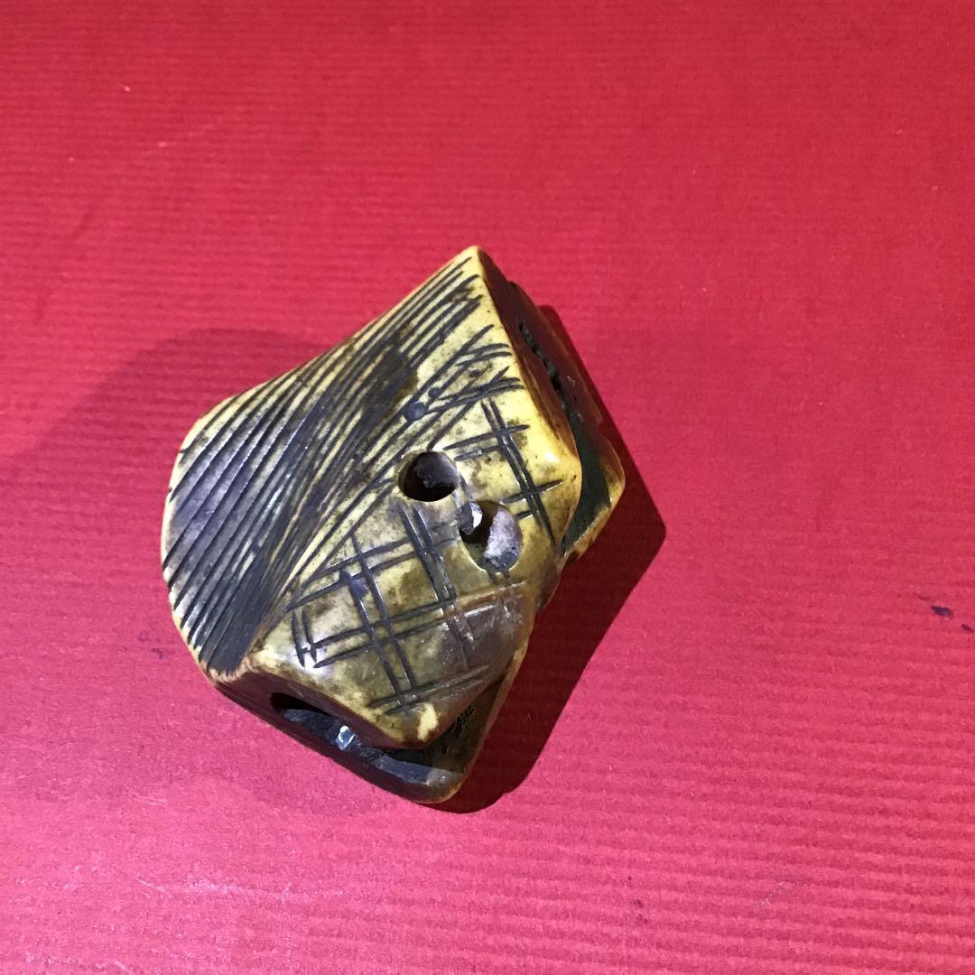 根付　日本ホンシュウ鹿角材質　　　　N6