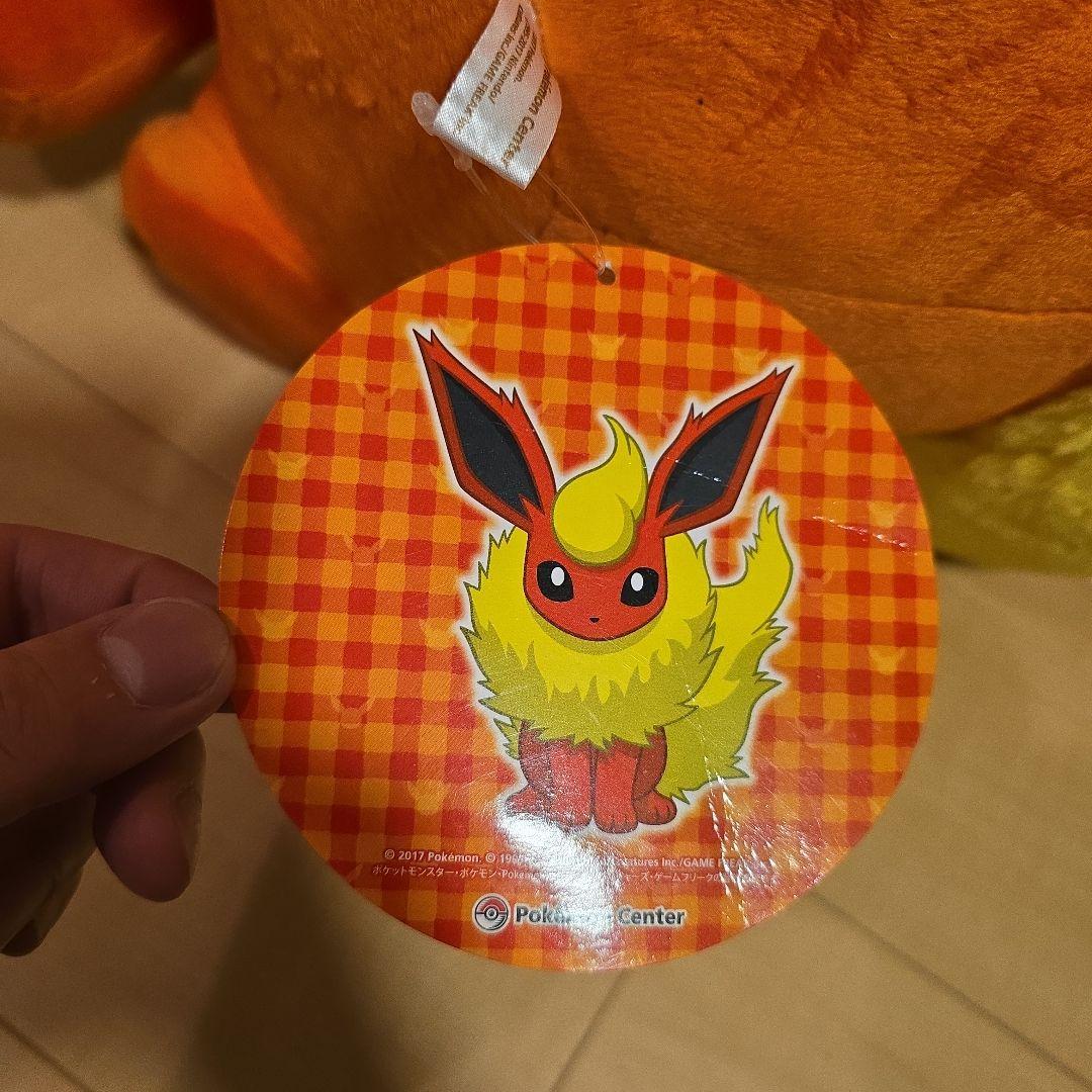 ポケモン 等身大ブースター ぬいぐるみ