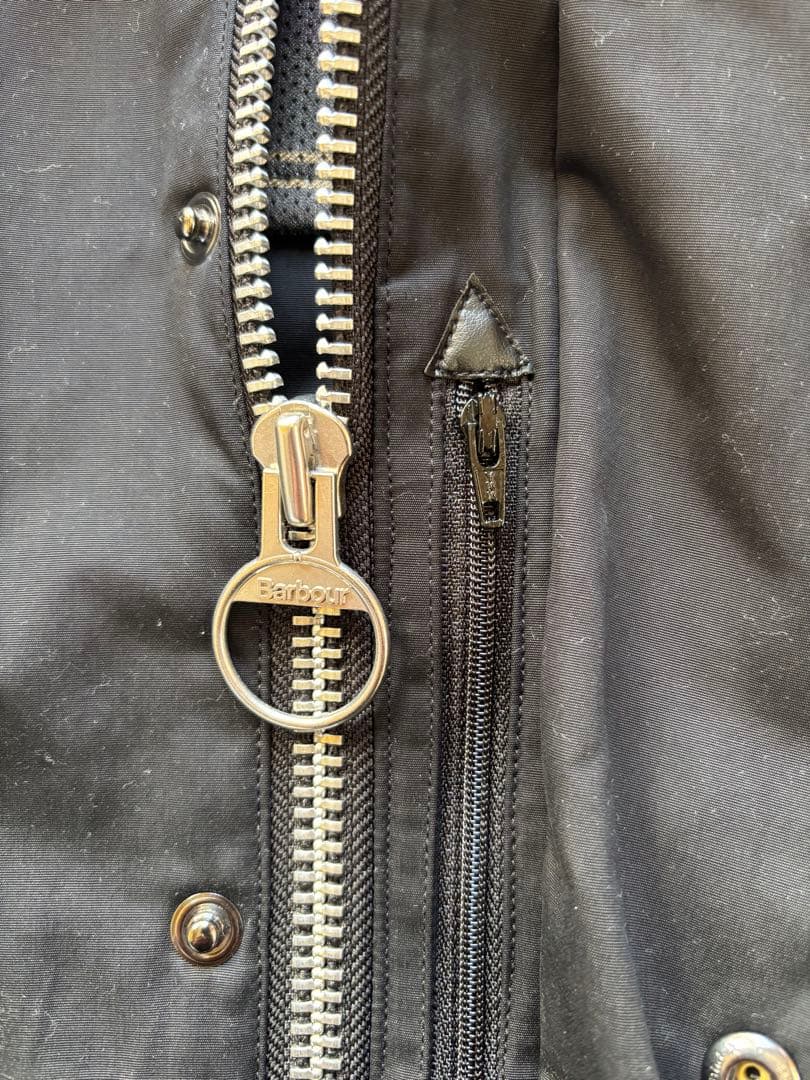 Barbour × BEAMS F トランスポート ピーチスキン