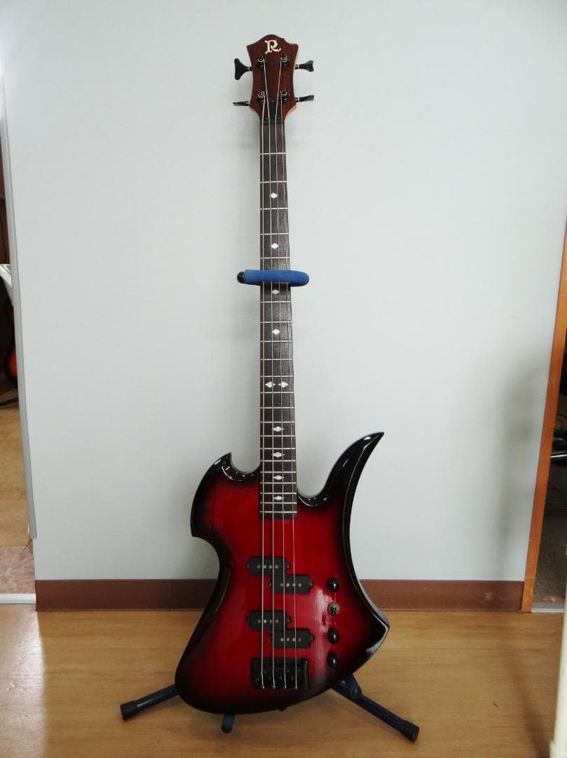 B.C.Rich MOCKINGBIRD BASS モッキンバードベース