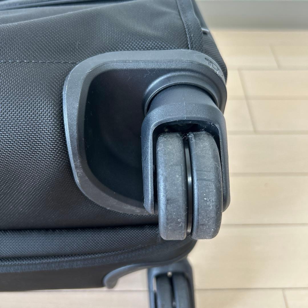 TUMI Alpha キャリー 4輪
