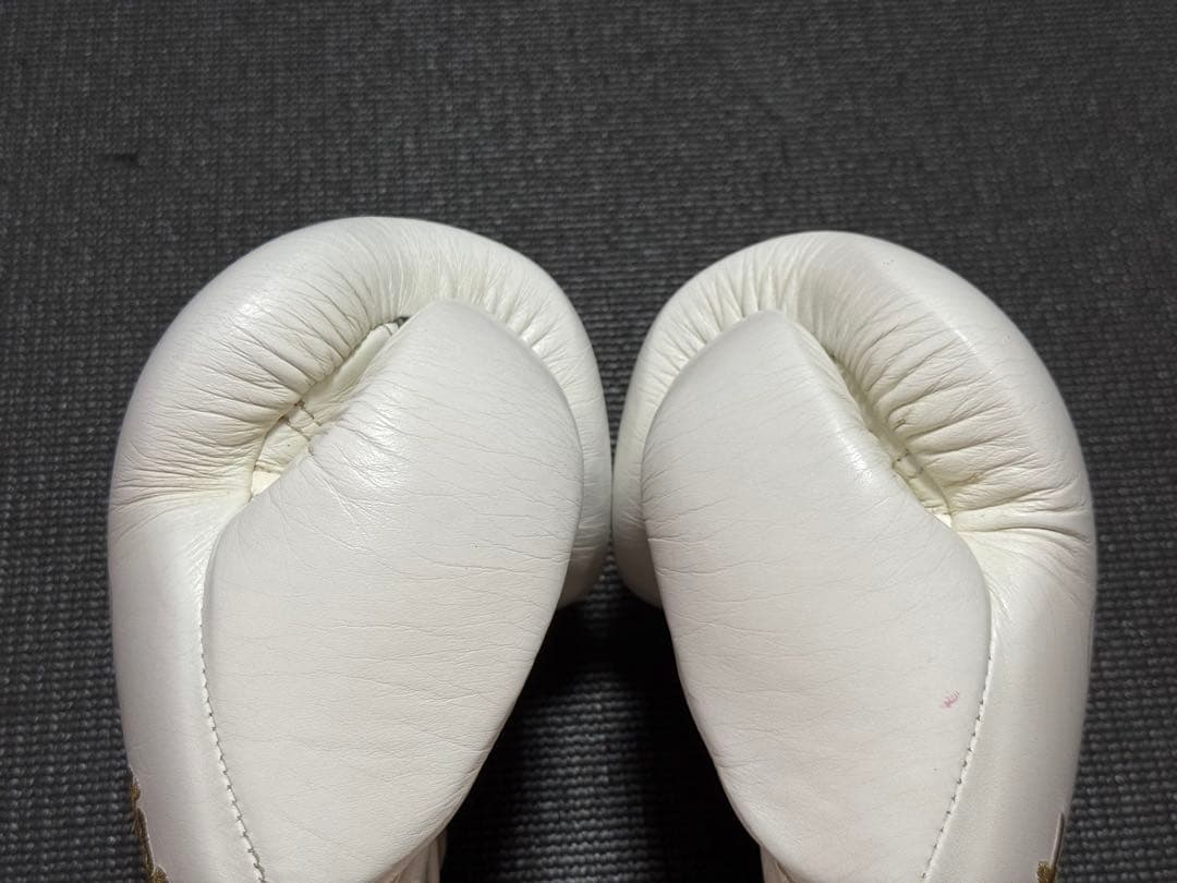 モモタロ Winning ボクシンググローブ ホワイト スーパーリング用