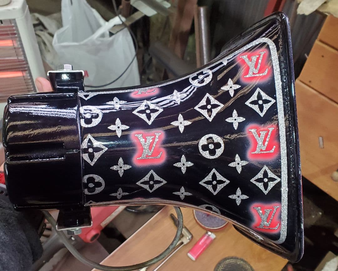 ユニペックス 拡声器 使えるかわかりません。