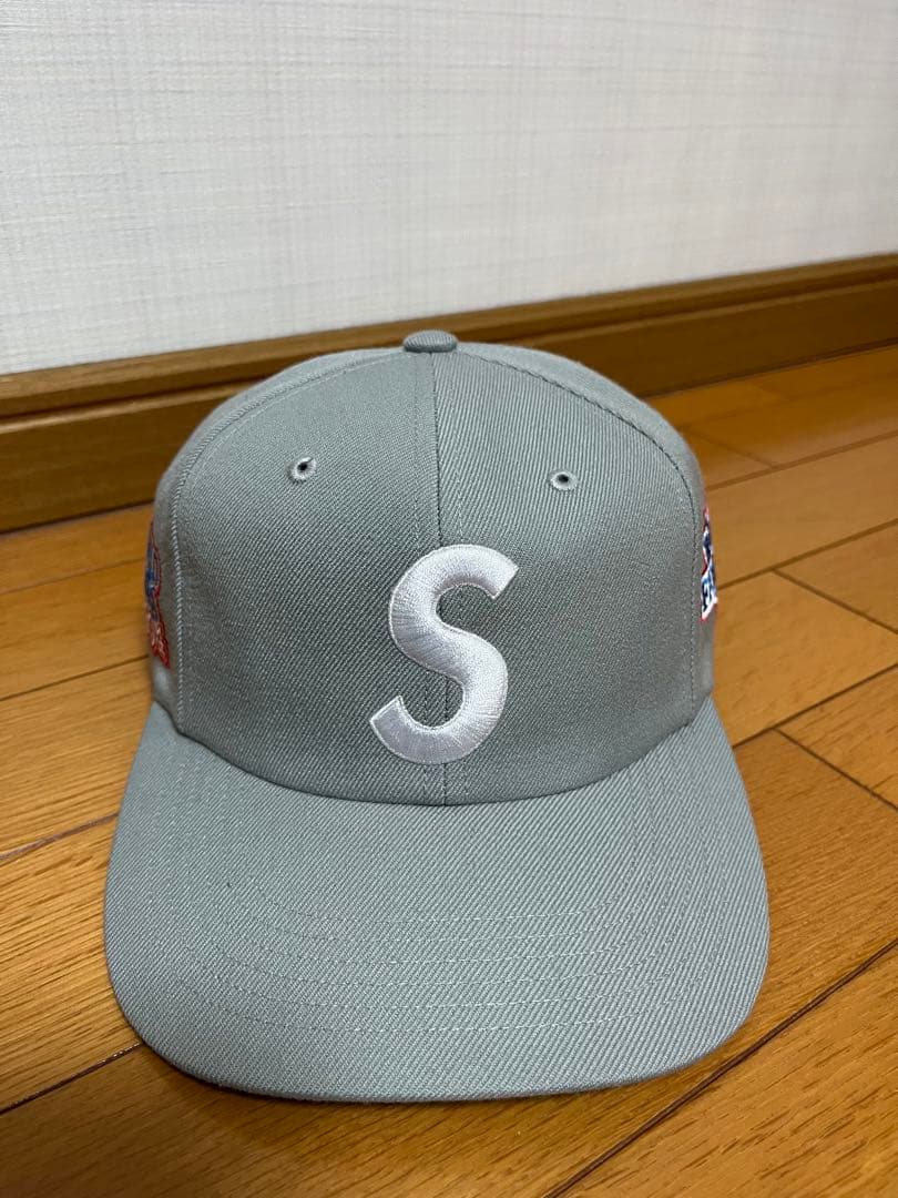 ジ*ー様 Supreme World Famous S Logo 6-Panel