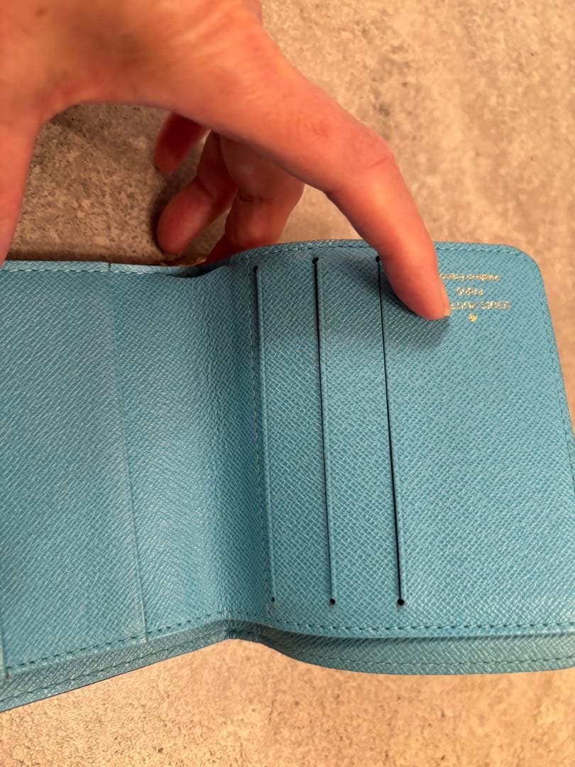 ばななうゆ LOUIS VUITTON ベルボーイ財布