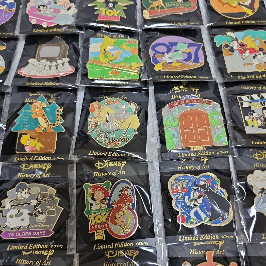 Disney History of Art キャラクター 限定ピンバッジ