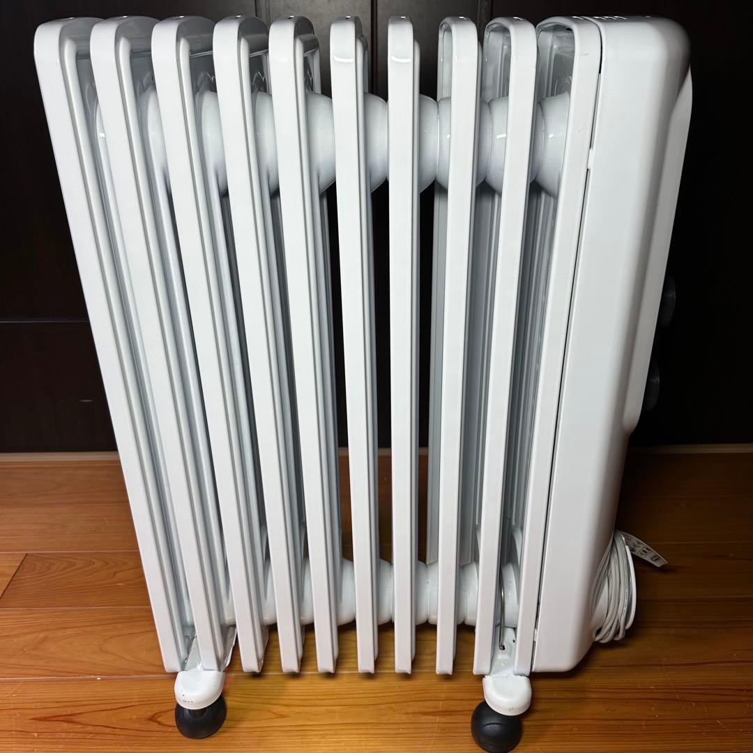 【極美品】デロンギ　オイルヒーター　RHJ35M1015-BK