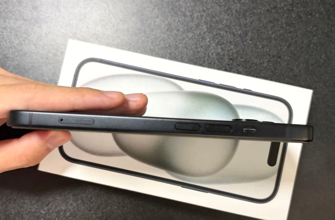 【即日発送‼️】iPhone15 256GB 黒 SIMフリー 美品