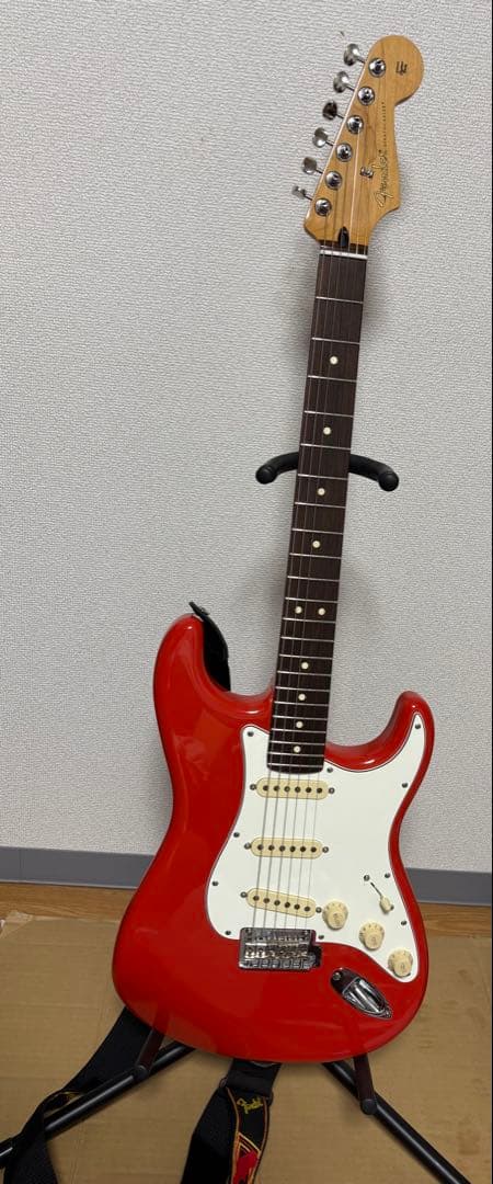 ギター Fender Player II Stratocaster Coral Red