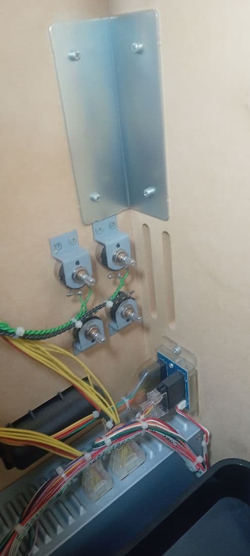 送料込　パチスロ　実機　ニューギン　花の慶次　これより我ら〜　アミューズ　鍵付