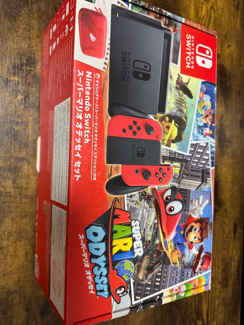 Nintendo Switch スーパーマリオオデッセイ（本体のみ）