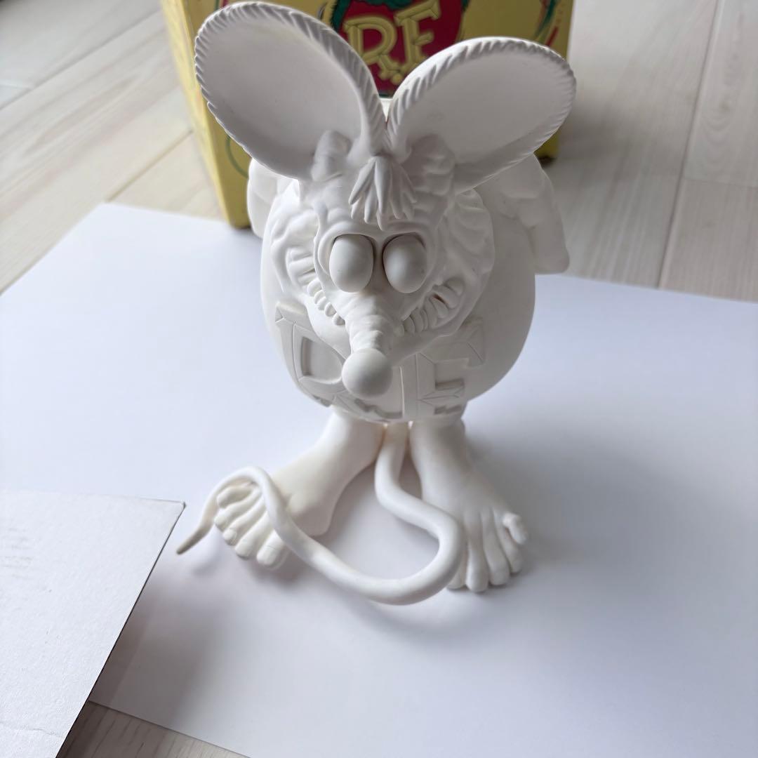 ラットフィンク RatFink フィギュア 白
