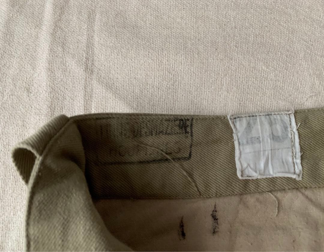 フランス軍m-52チノパンツ　ワンタック　軍パン　25サイズ