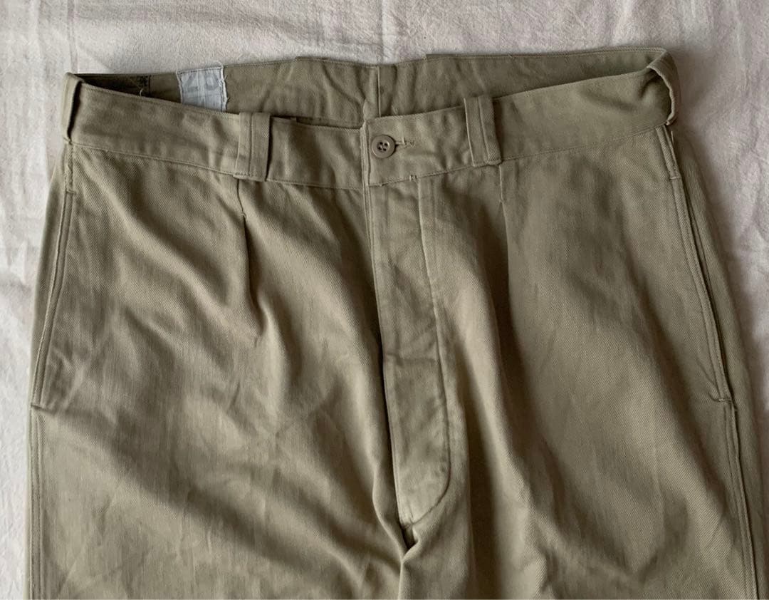 フランス軍m-52チノパンツ　ワンタック　軍パン　25サイズ