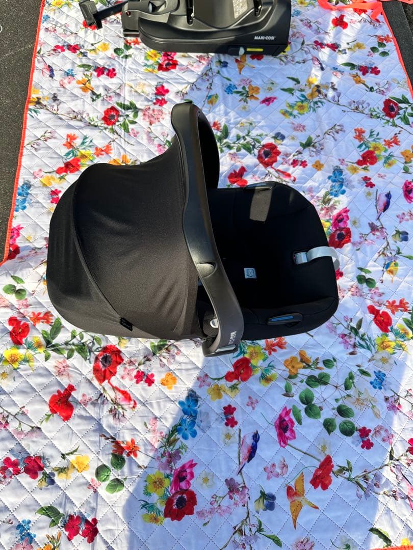 【MAXI-COSI 】 CabrioFix i-Size