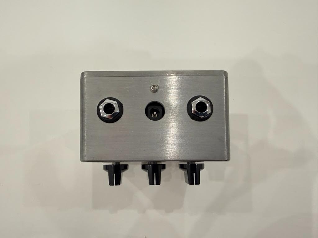 FAT 514.D　ブースタ　エフェクター