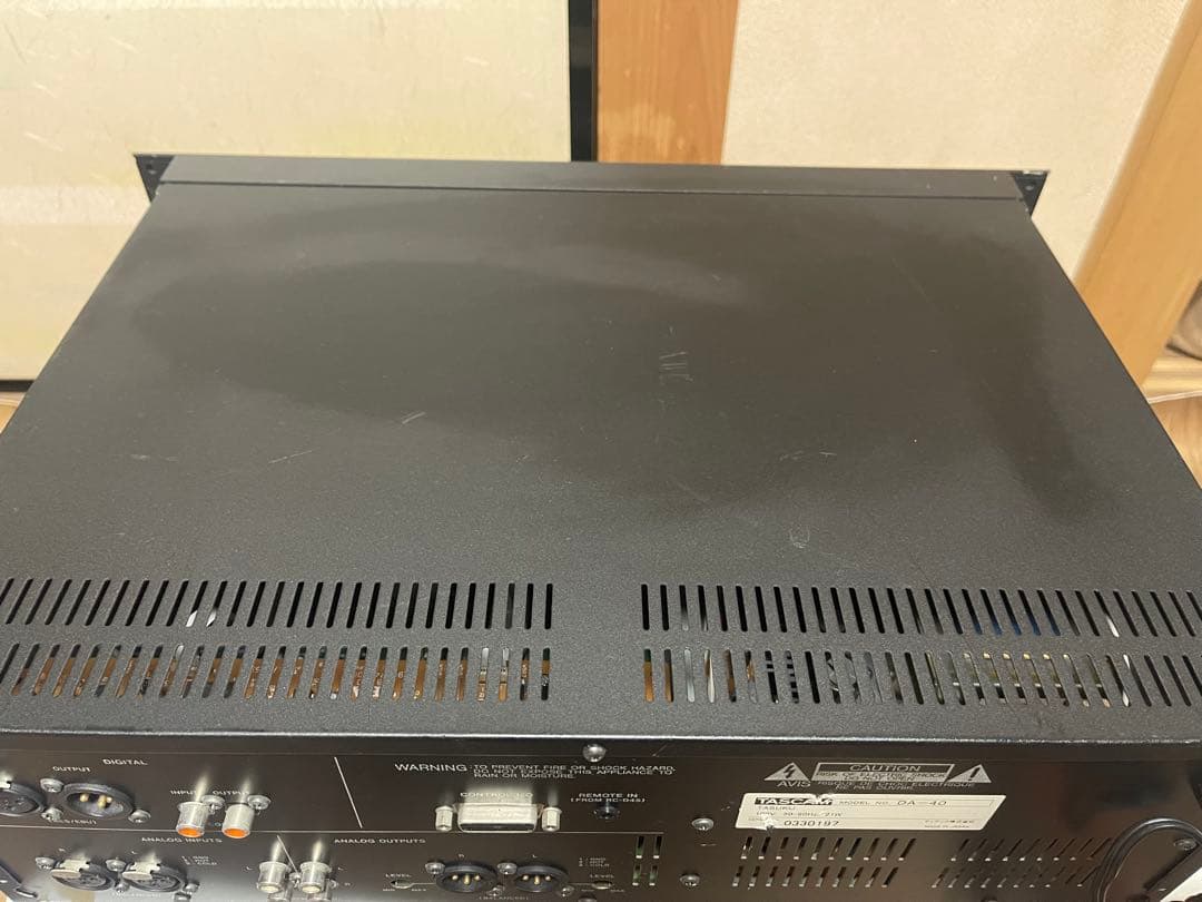 TASCAM　タスカム　高級プロ用DATデッキ DA-40