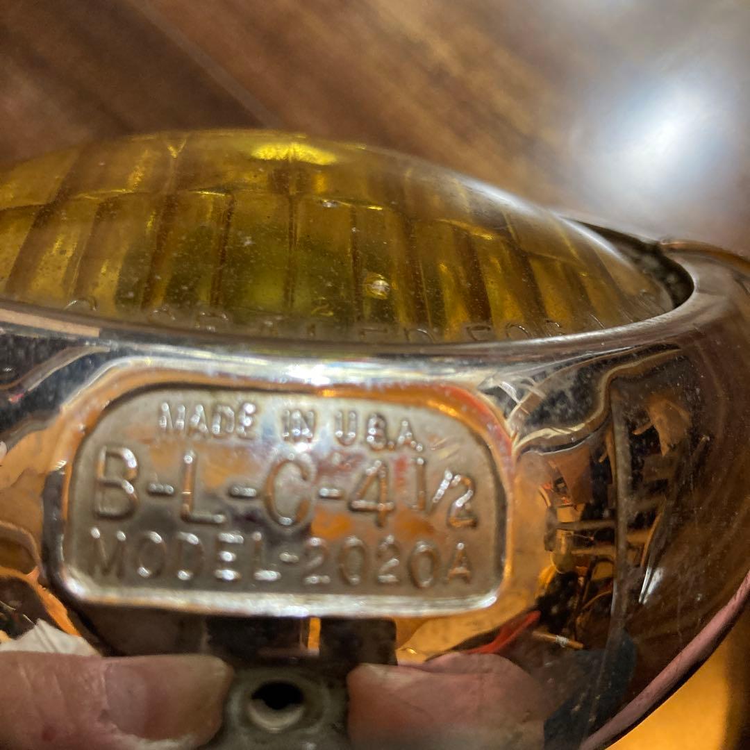 希少BLC 2020ヘッドライト　ハーレー　ナックル　パン　ステー付きにしました