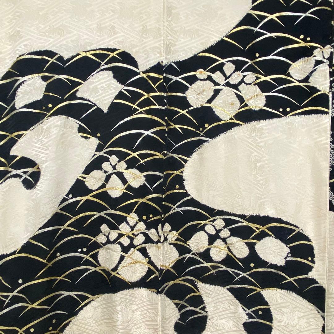 振袖 着物（帯小物有）　モノトーン　絞り　蝶・花柄　高級　成人式