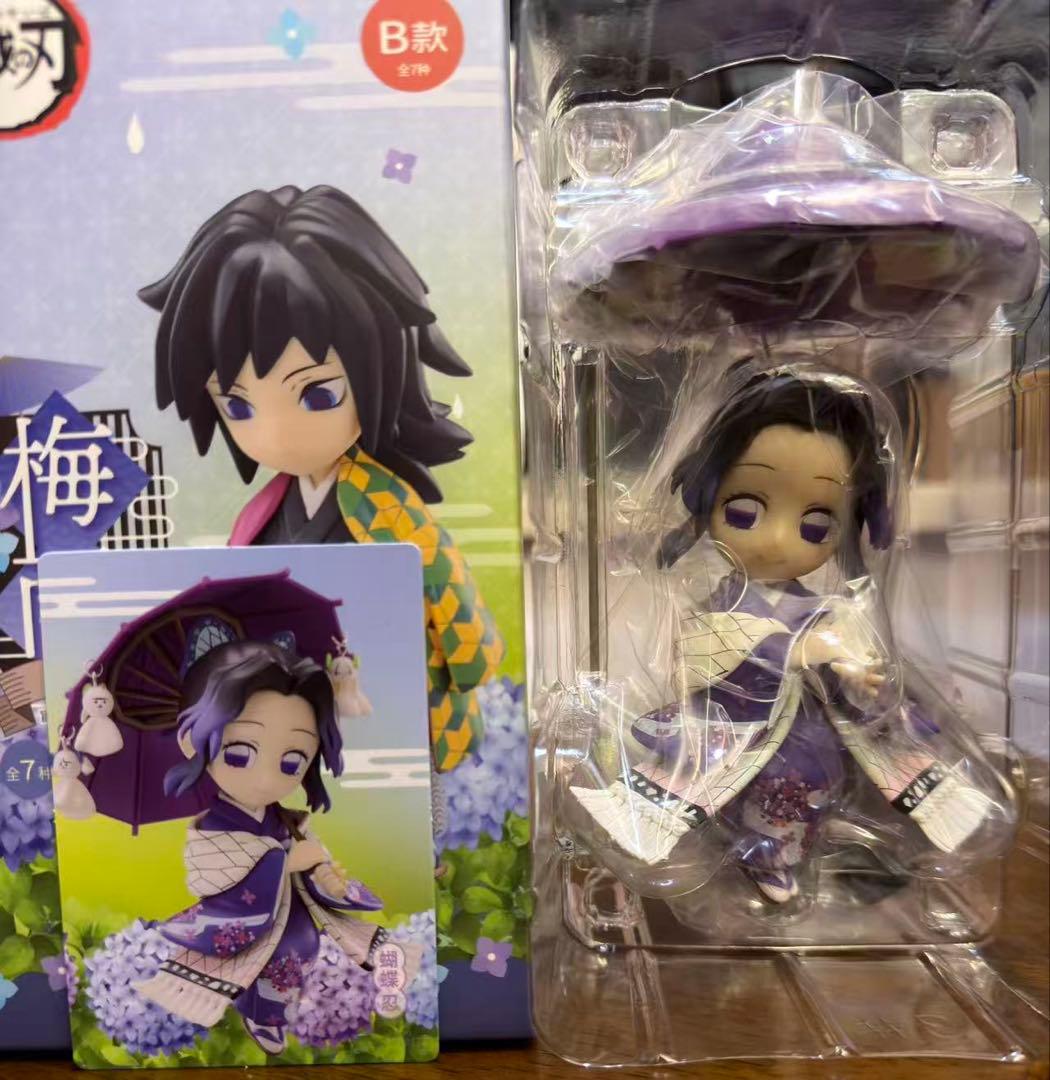 鬼滅の刃　中国限定　海外限定　 梅雨シリーズ　フィギュア 胡蝶しのぶ