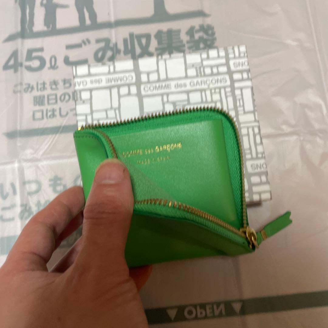 COMME des GARCONS グリーン ケース