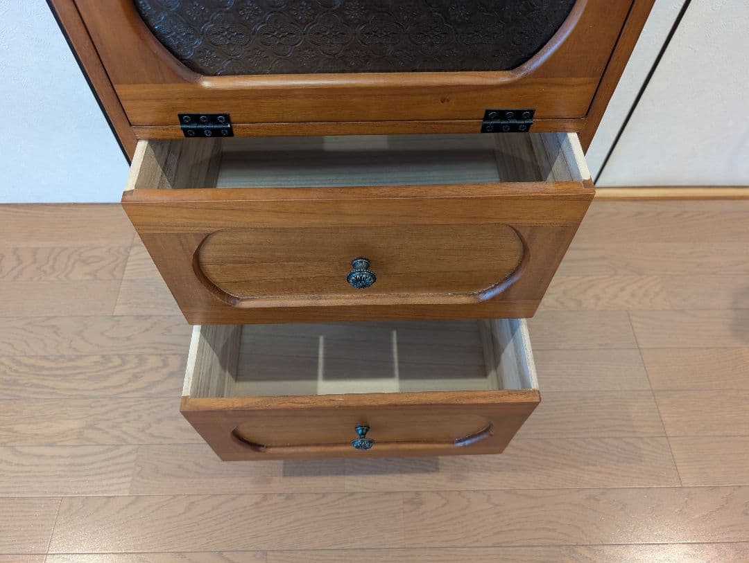 SANCOTA INTERIOR 木製キャビネット