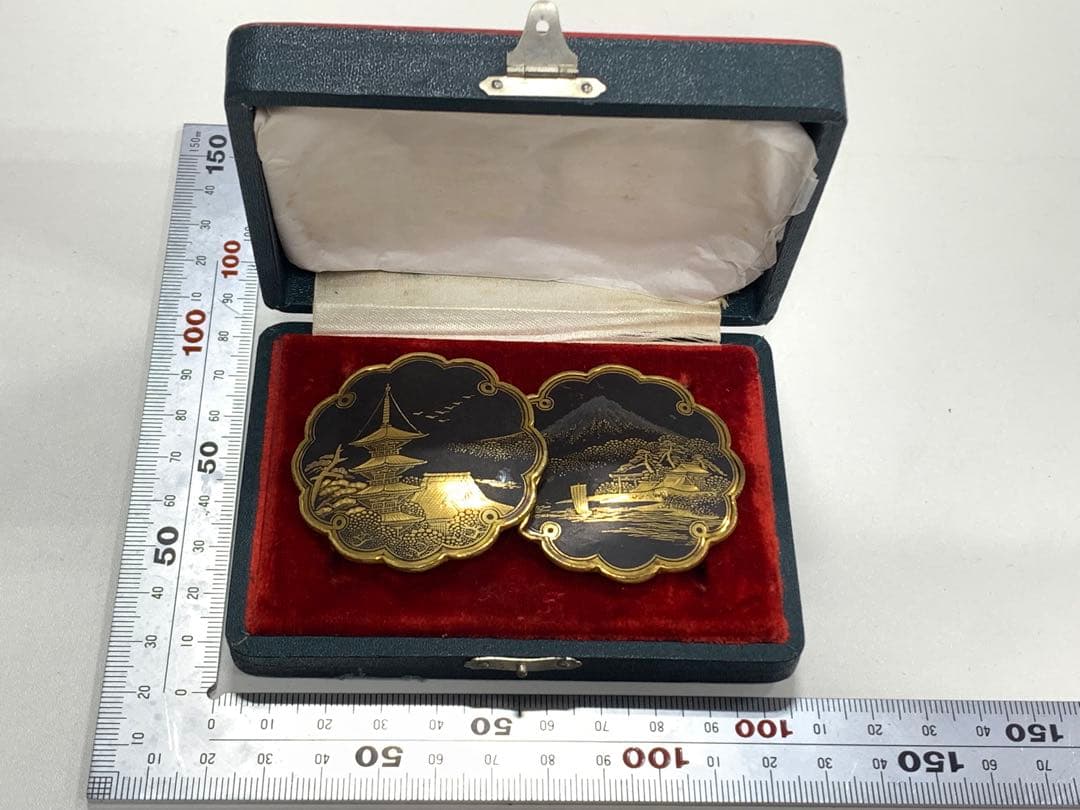 金属製バックル　蒔絵　寺院　五重塔　富士山　日本風景