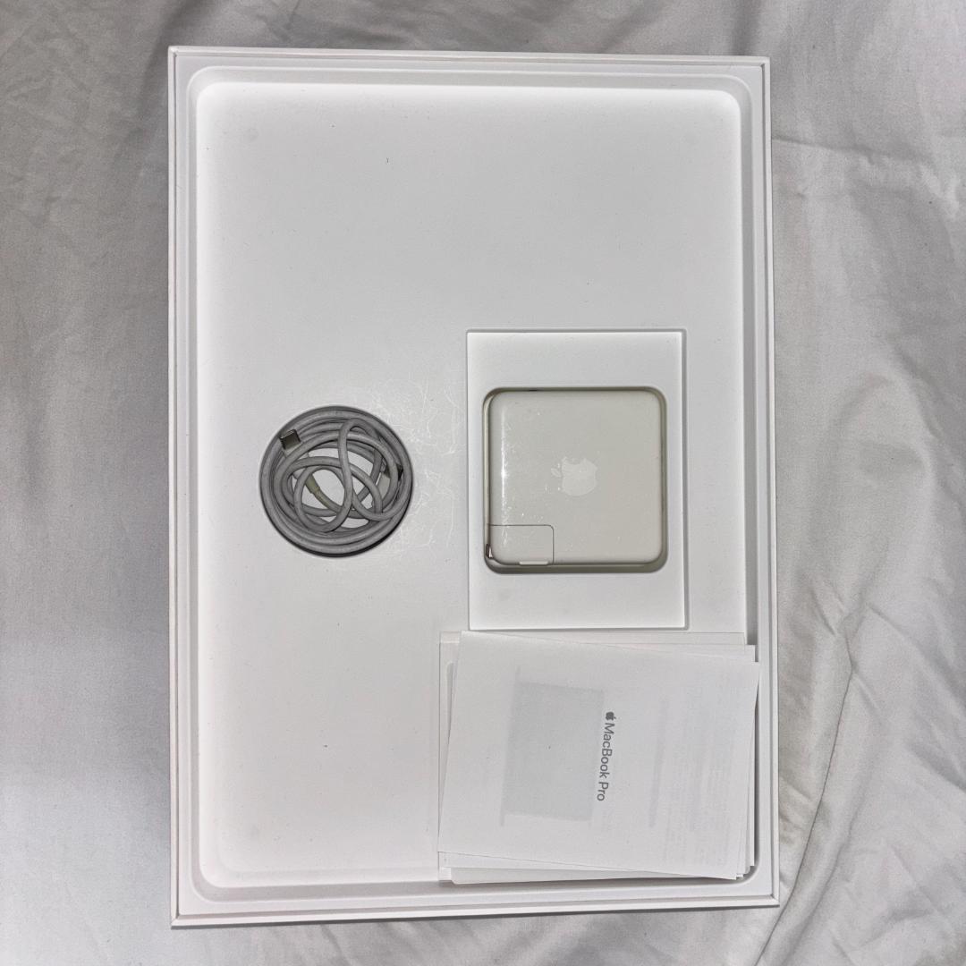 MacBook本体 MacBook Pro 2018 15inch