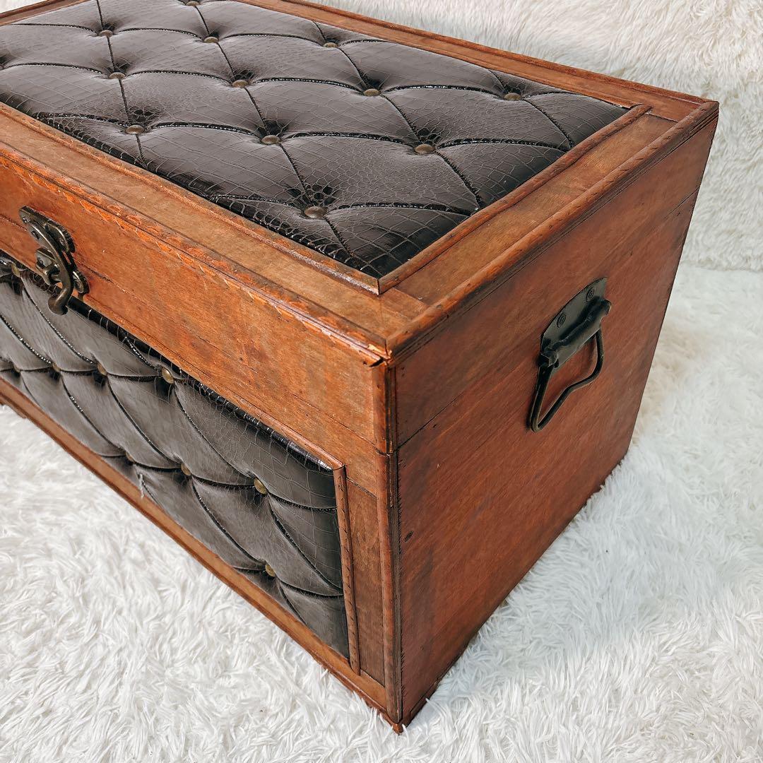 ✨送料無料✨ アンティーク スツール ボックス 収納ボックス クロコ型押し 宝箱
