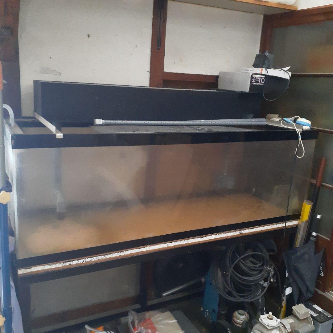 大型アクリル水槽　　　愛知県一宮市引き取り限定