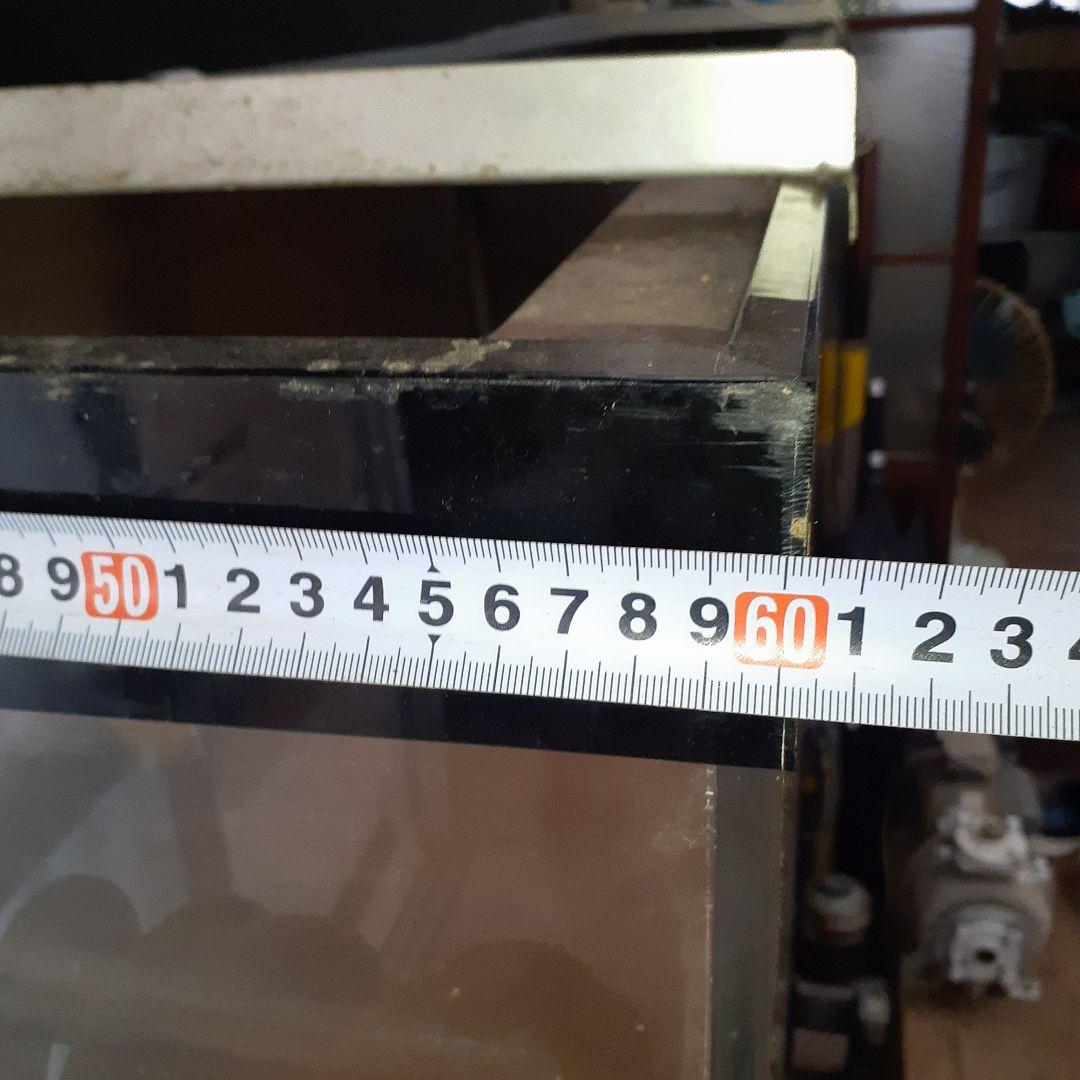 大型アクリル水槽　　　愛知県一宮市引き取り限定