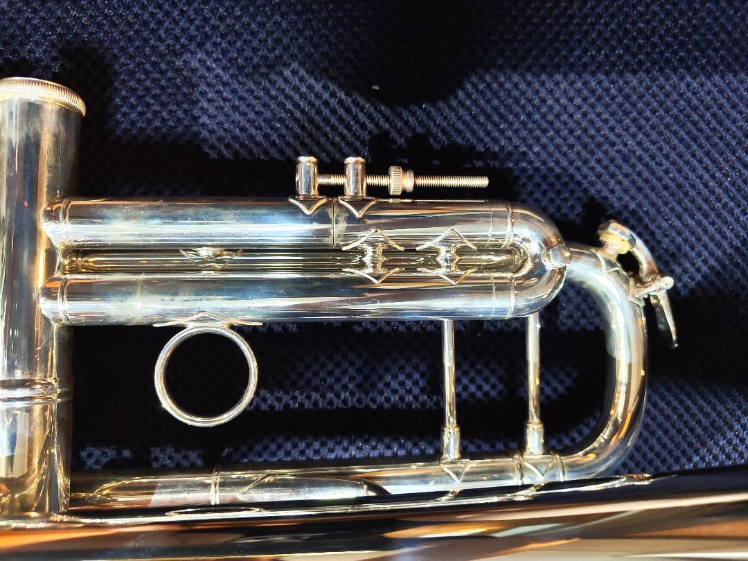 管楽器・吹奏楽器 BACH TRP 180ML 37/43 SP