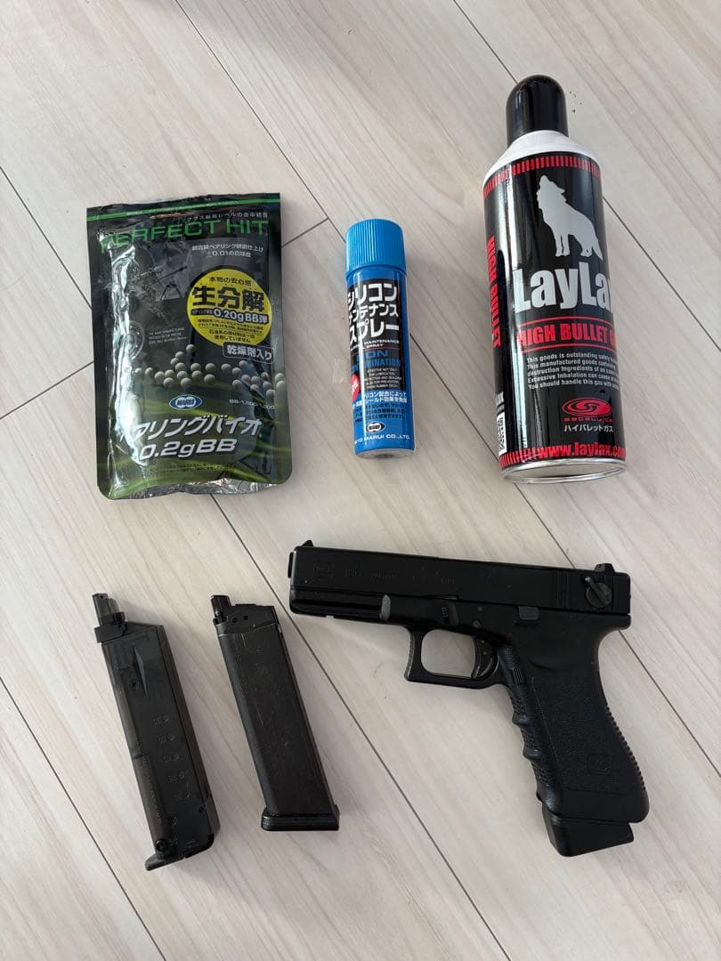 Glock ガスガン マガジン2個付き　G18C