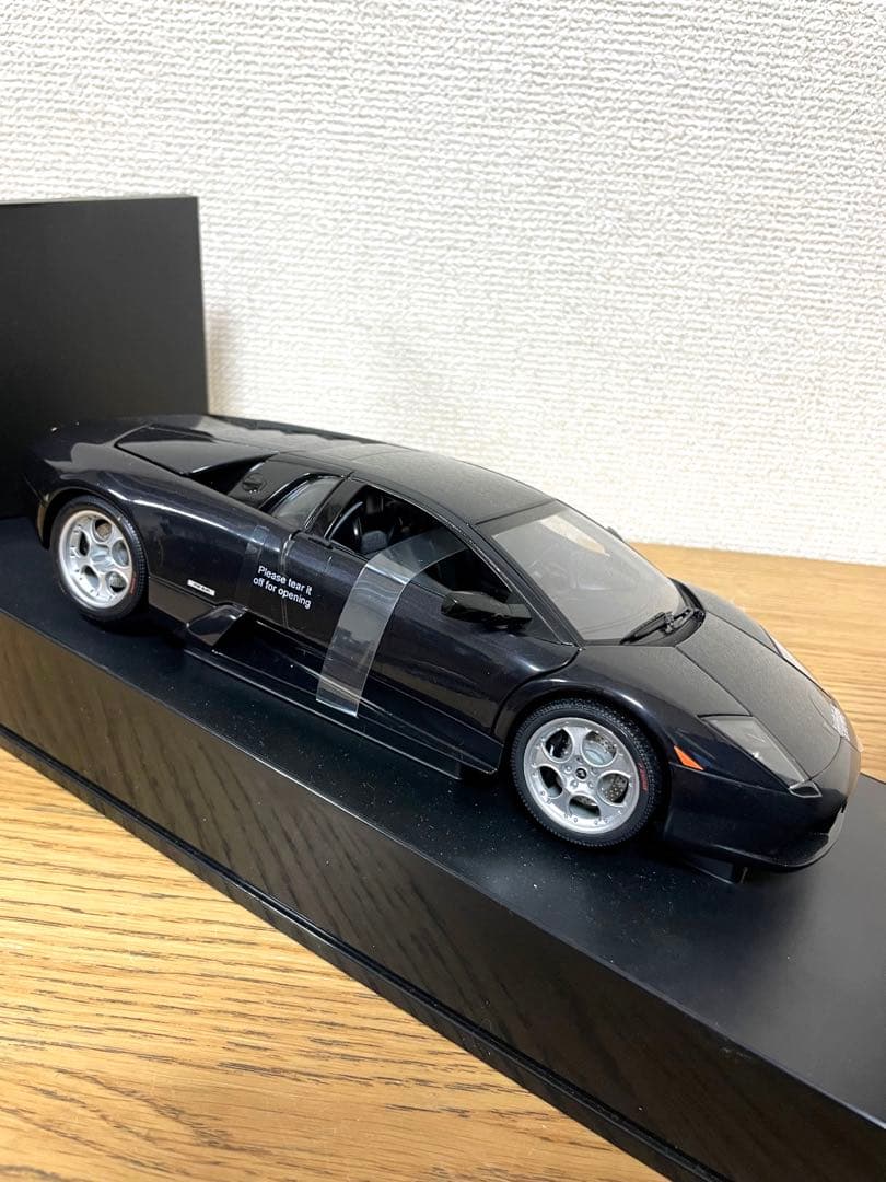 美品 AUTOart ランボルギーニ ムルシエラゴ 1/18